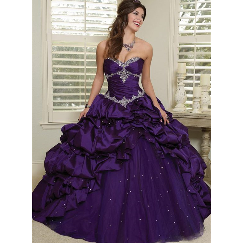 Victorian Women'S Formal Wear - ゴシックパープルのウェディングドレスクリスタルビーズカスタマイズされたシャーリングビクトリア朝のブライダルドレス床の長さの女性フォーマルウェア