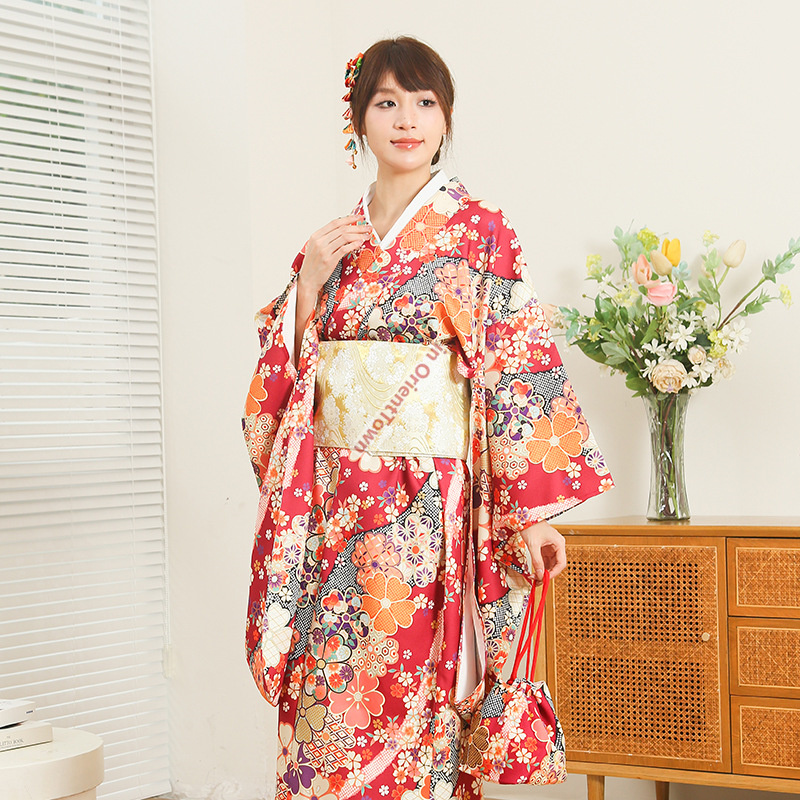 日本の着物 女性用改良版 カジュアルウェア 長さ140cm  - Women Formal Wear Ethnic のレビューと価格
