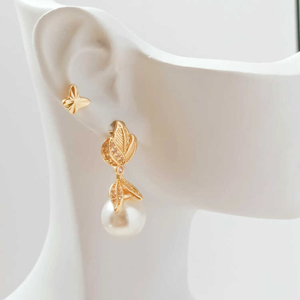 14Kマイクロジルコニウムバロックブラッシュドマグノリアフラ - Pearl Earring Stud のレビューと価格