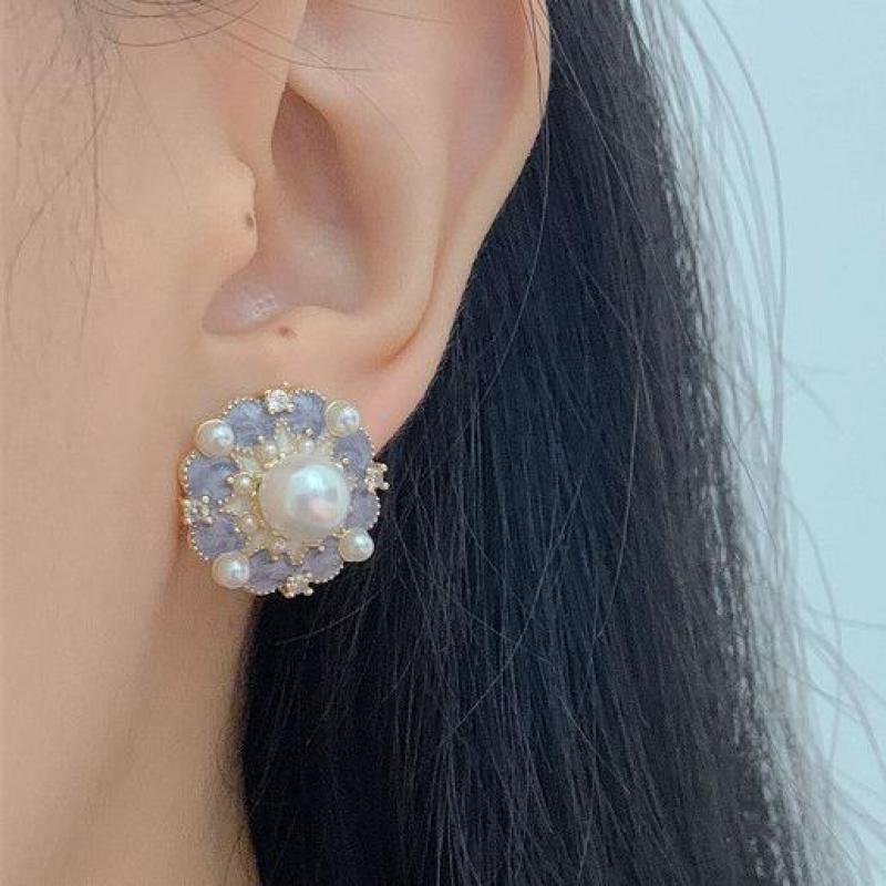 女性のための紫色のオイルドロップフラワー付きヴィンテージイヤ - Pearl Earring Stud のレビューと価格